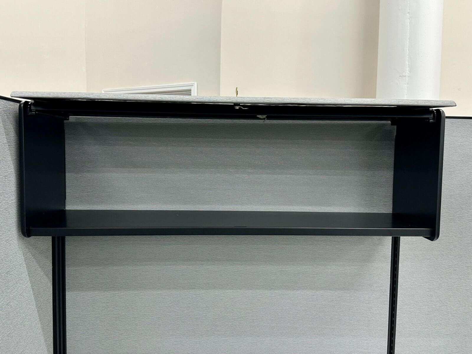 Renewed herman miller ao2 090925 OFC1 3