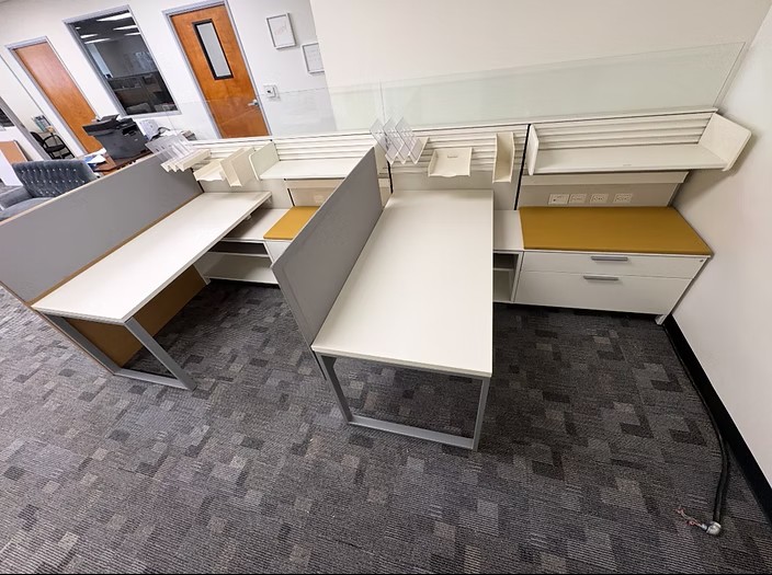 Used herman miller canvas benching 061026 FCO3 4 Used herman miller canvas benching 061026 FCO3 4